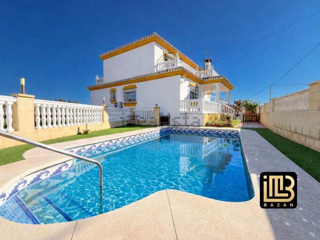 Casa en venta en Las Zorreras, La Axarquía