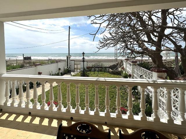 Casa en venta en Torre de Benagalbón, La Axarquía