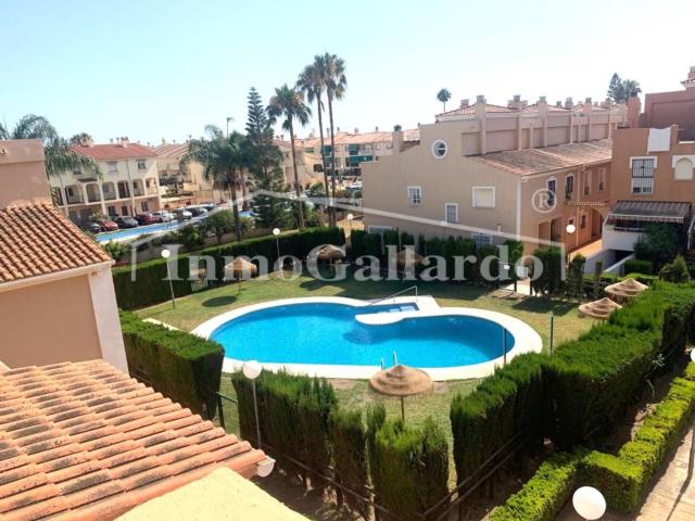 Casa en alquiler en Rincón De La Victoria, Conjunta Rubimar