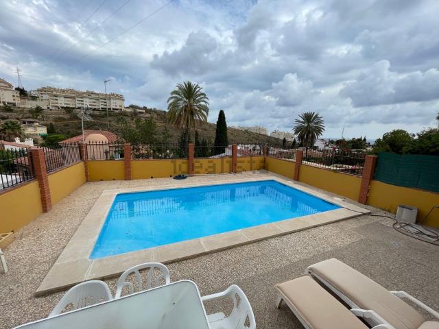 Casa en alquiler en La Cala del Moral, La Axarquía