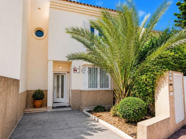 Casa en venta en Benagalbón, La Axarquía