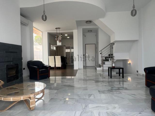 Casa en venta en Rincón De La Victoria, Torre de Benagalbón