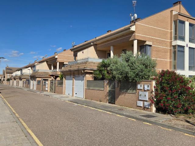 Casa en venta en Roales, Castilla y León