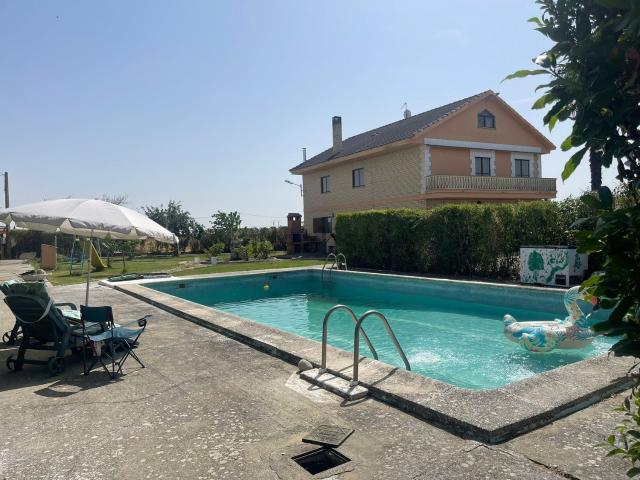 Casa en venta en Roales, Castilla y León