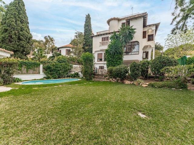Casa en venta en l'Horta Nord, Valencia