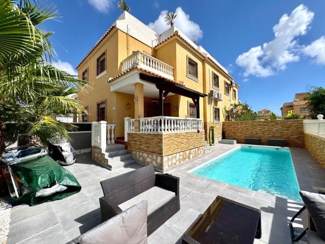 Casa en alquiler en Ciudad Quesada, Rojales