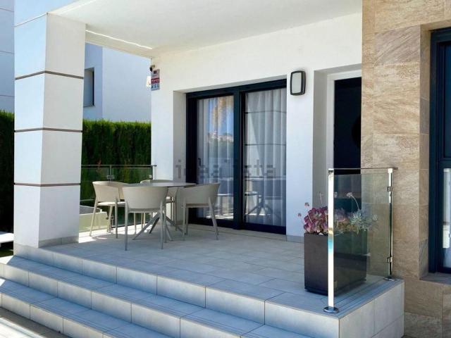 Casa en alquiler en Urbanización Doña Pepa, el Baix Segura / La Vega Baja