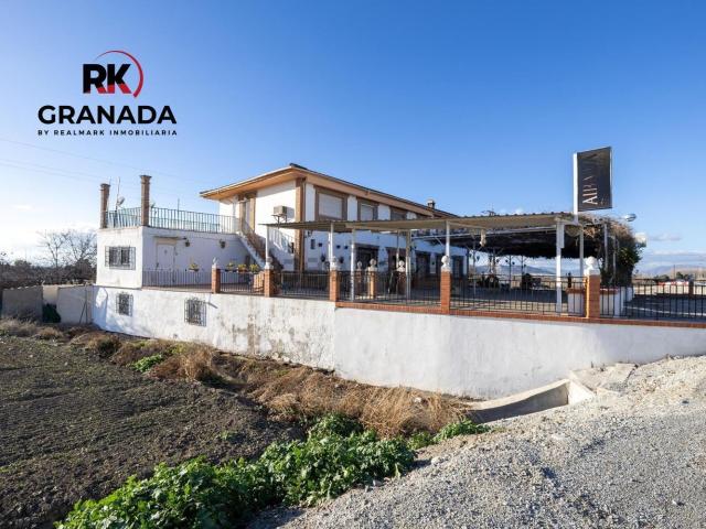 Casa en venta en Ronda, Granada