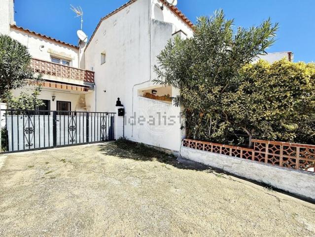 Casa en venta en Santa Rosa de Puig-rom, Alt Empordà