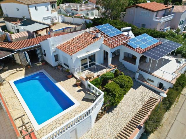 Casa en venta en el Mas Fumats, Alt Empordà