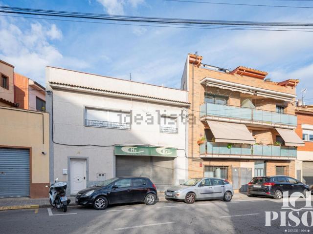 Casa en venta en Rubí