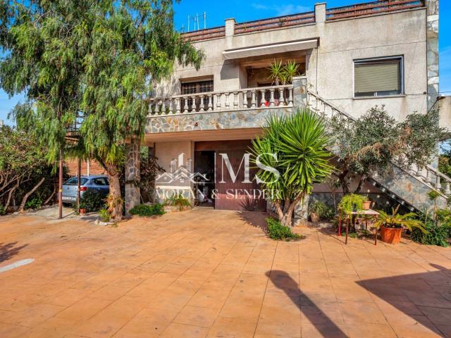 Casa en venta en Castellnou, Vallès Occidental