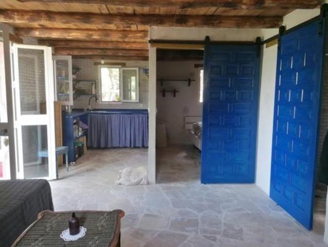 Chalet en alquiler en Benarrabá, Málaga