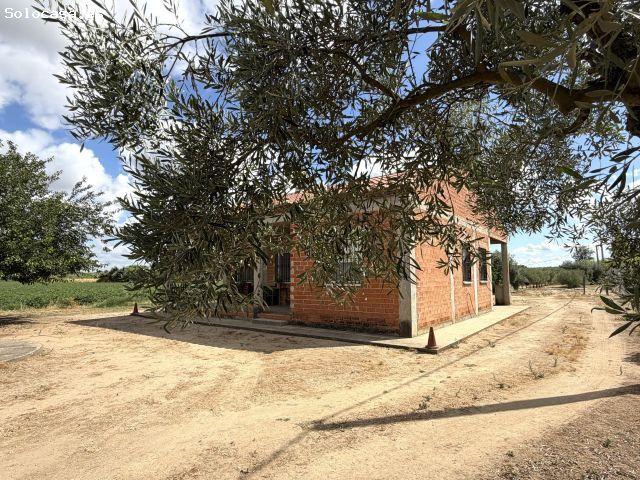 Casa en venta en Medellín, Extremadura