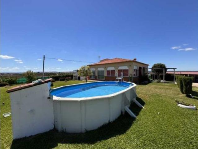 Chalet en venta en Coria, Extremadura