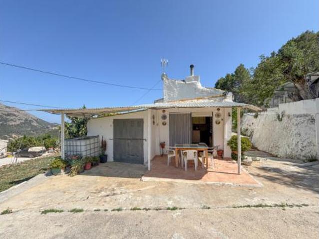 Villa en venta en El Castell De Guadalest Villa en venta en El Castell De Guadalest