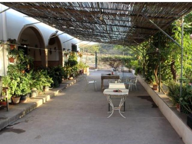 Chalet en venta en Enix, Andalucía