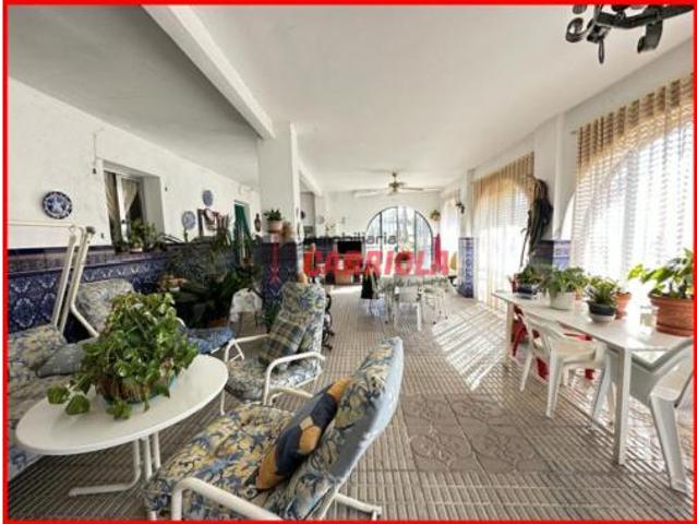 Villa en venta en La Torre De Esteban Hambrán