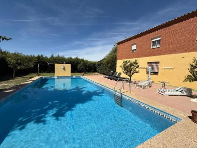 Chalet en venta en La Alameda, Úbeda