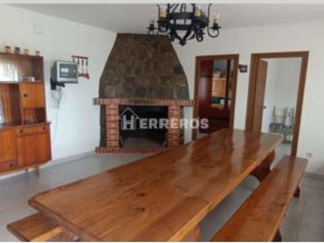 Chalet en venta en Villamediana De Iregua, La Rioja
