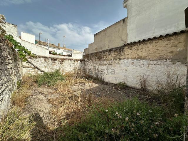 Casa en venta en Sabiote