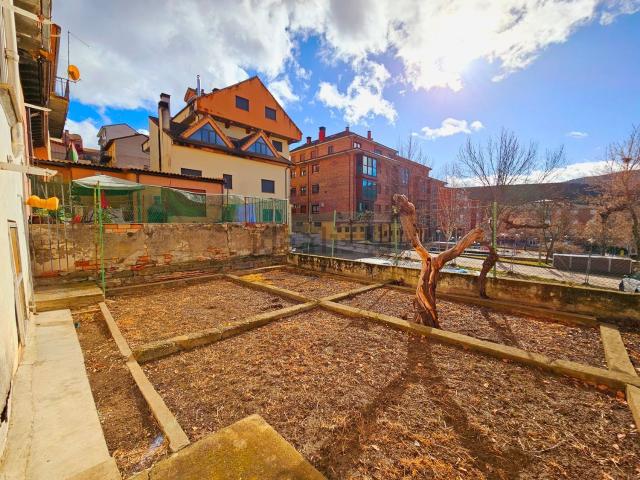 Casa en venta en Puente Sardas, Alto Gállego