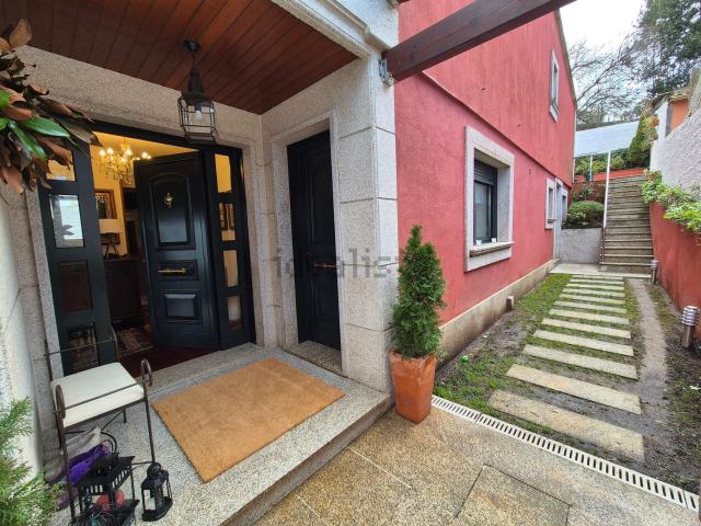 Casa en venta en Saiáns, Vigo