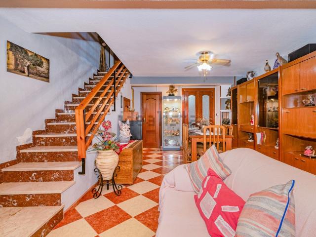 Casa en venta en Salar, Granada