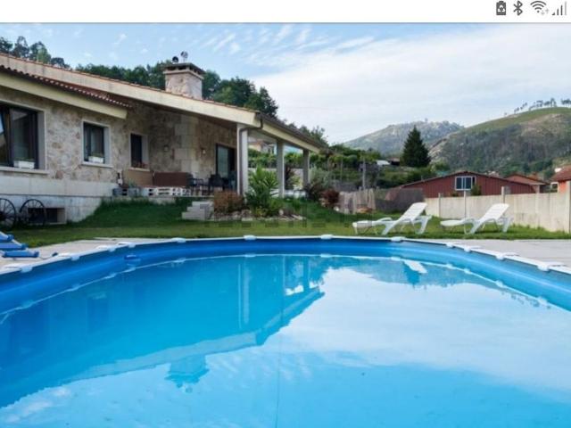 Casa en venta en Salceda de Caselas, Vigo