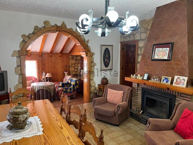 Casa en venta en Cecilia Bartolomé (Mujeres Libres), l'Alt Vinalopó / El Alto Vinalopó