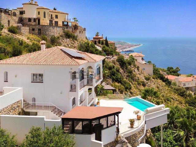 Casa en venta en Monte Almendros, Salobreña