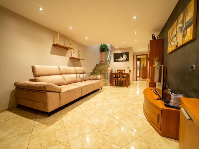 Casa en venta en Salt, Santa Eugènia