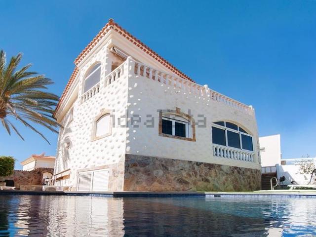 Casa en venta en San Bartolomé De Tirajana, Canarias