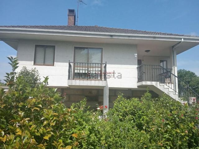 Casa en venta en San Cibrao Das Viñas, A Castellana