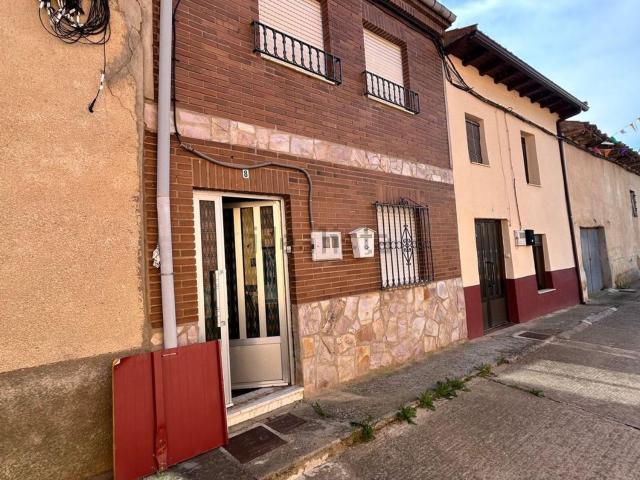Casa en venta en San Cristóbal De Entreviñas, Castilla y León