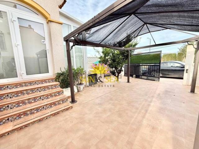 Casa en alquiler en Urbanización La Marina-El Oasis, San Fulgencio