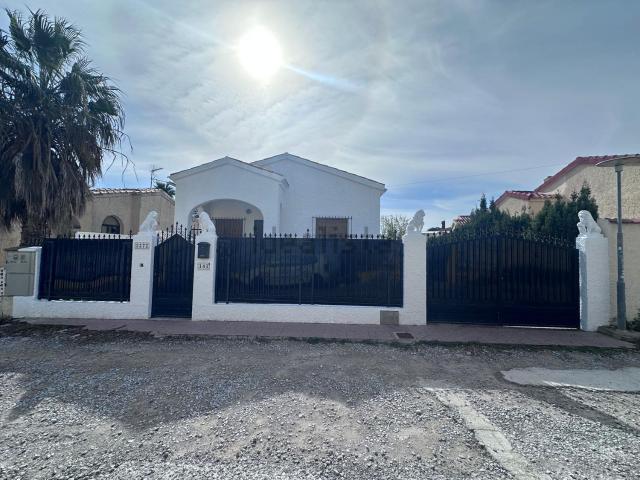 Casa en venta en el Baix Segura / La Vega Baja, Valencia