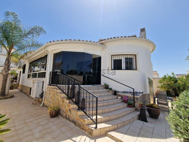Casa en venta en el Baix Vinalopó, Valencia