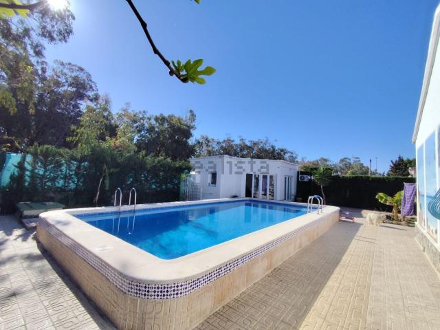 Casa en alquiler en Urbanización Las Pesqueras, el Baix Segura / La Vega Baja