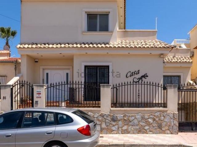 Casa en venta en el Baix Segura / La Vega Baja, Valencia