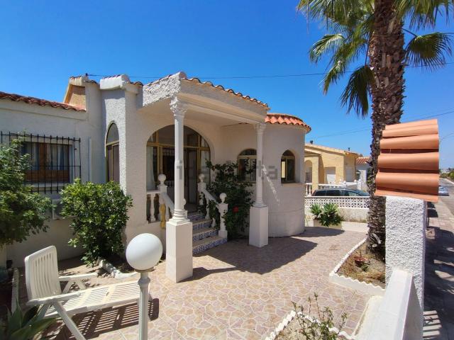 Casa en venta en el Baix Segura / La Vega Baja, Valencia