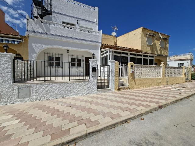 Casa en venta en el Baix Segura / La Vega Baja, Valencia