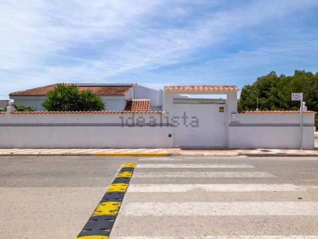 Casa en venta en Urbanización La Marina-El Oasis, el Baix Segura / La Vega Baja