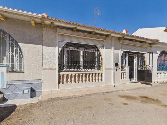 Casa en venta en el Baix Segura / La Vega Baja, Valencia