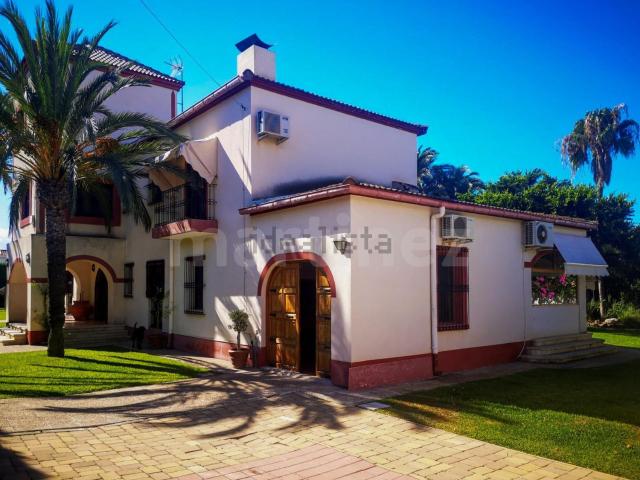 Casa en venta en La Font, l'Alacantí