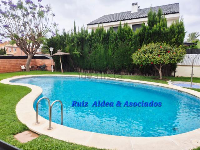Casa en venta en Urbanització Cabiscol, l'Alacantí