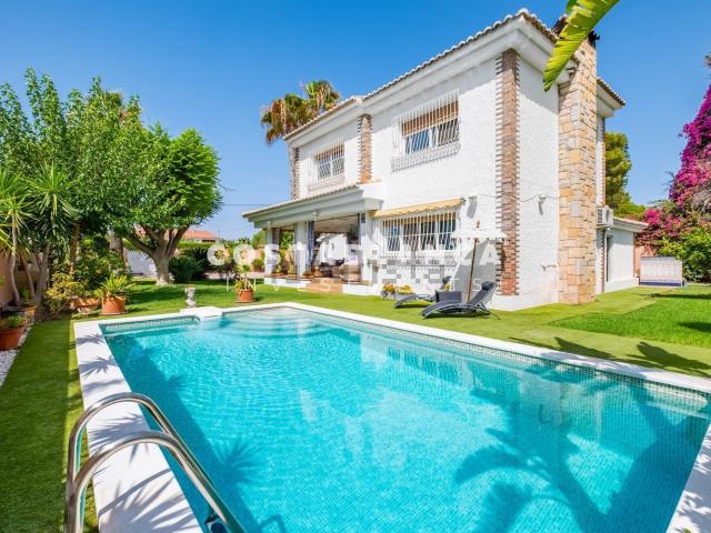 Casa en venta en Urbanització Vil·la Portes, Sant Joan d'Alacant