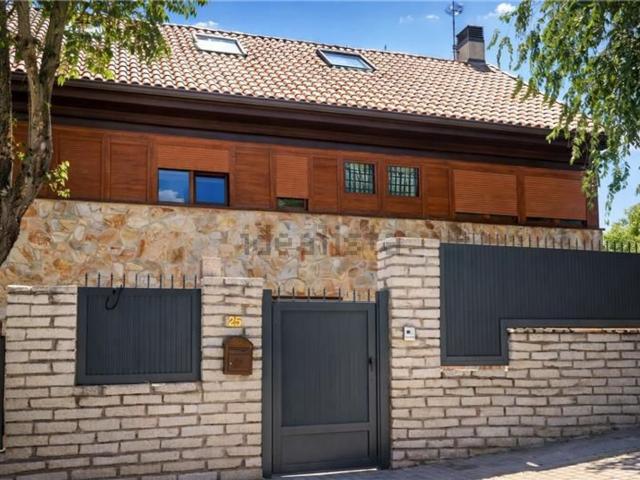 Casa en venta en Zaburdón, San Lorenzo De El Escorial
