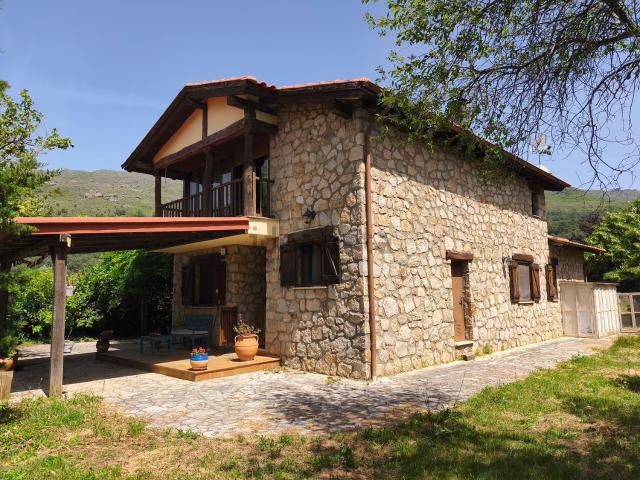 Casa en venta en San Martín De Trevejo, Extremadura