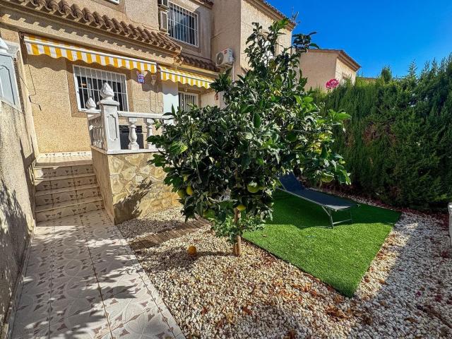 Casa en alquiler en San Miguel de Salinas, Alacant / Alicante